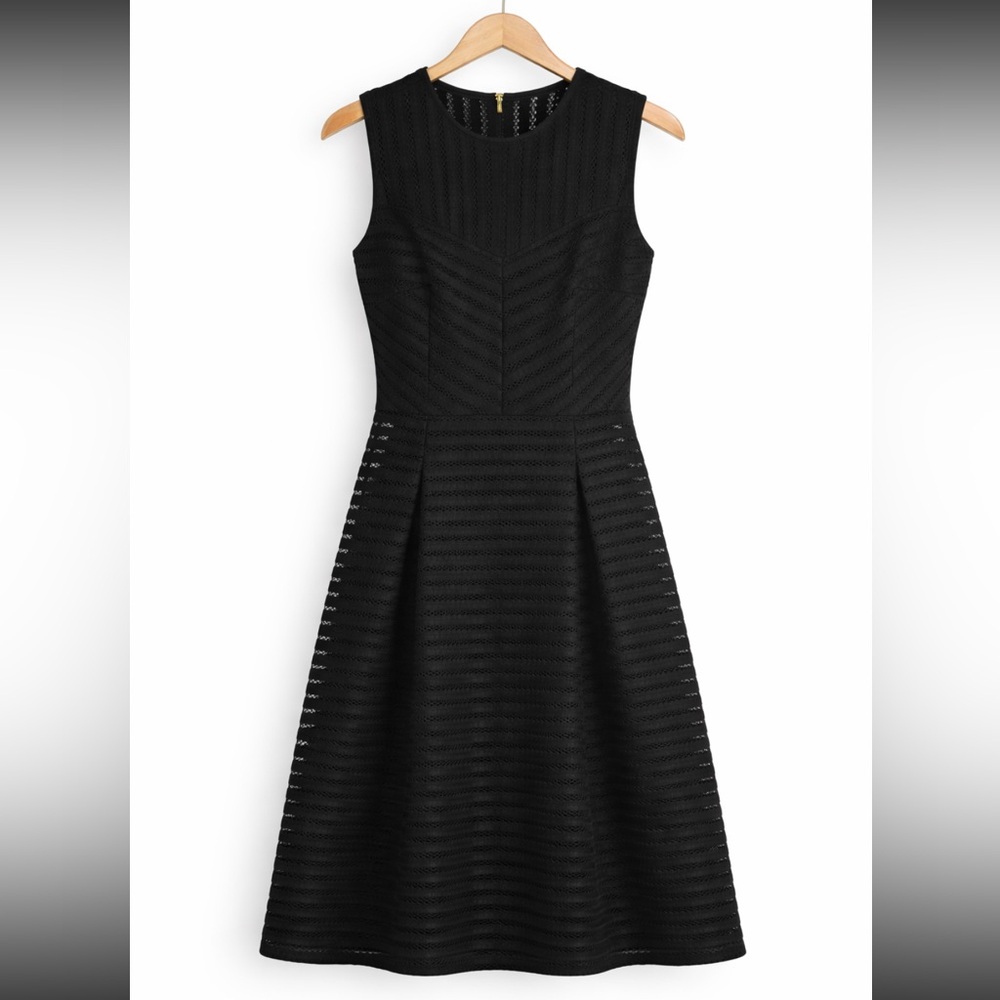Calvin Klein Elegant Black Sleeveless Dress S 6